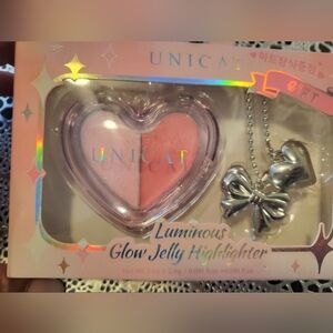 Unicat Luminous Glow Jelly Highlighter With Free Bow Keychain NWT